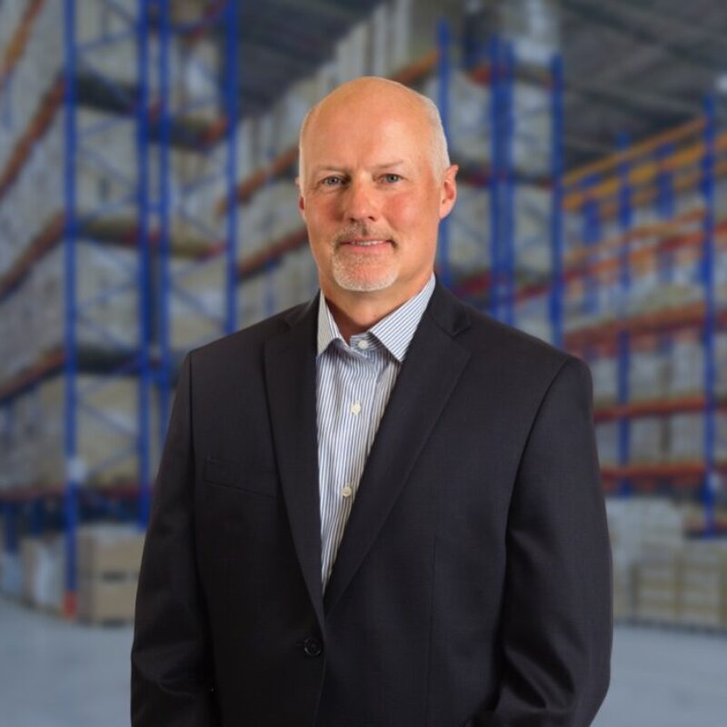 Warehouse worings loading cargo